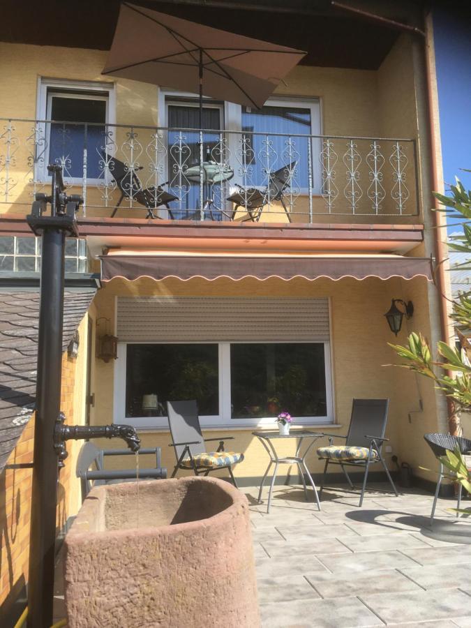 Ferienwohnung Mendgen Mit Panoramablick Bernkastel-Kues Ngoại thất bức ảnh